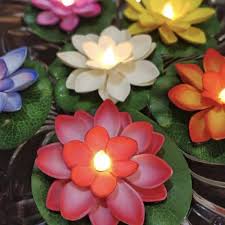 1 Pcs Lotus Floating Candle