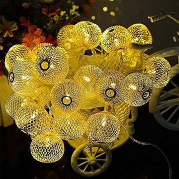 14 Metal Lantern Shaped  String Lights 4 MTR