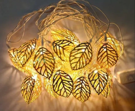 16 3D Metal Leaf String Light  4 MTR