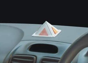 Pyramid Car Protect 9X 9 Pyramid Chip (5 x 15.5 x 15.5 cm)